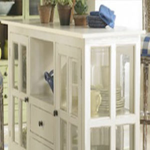 Vintage-Glass-Display-Cabinet-DIY
